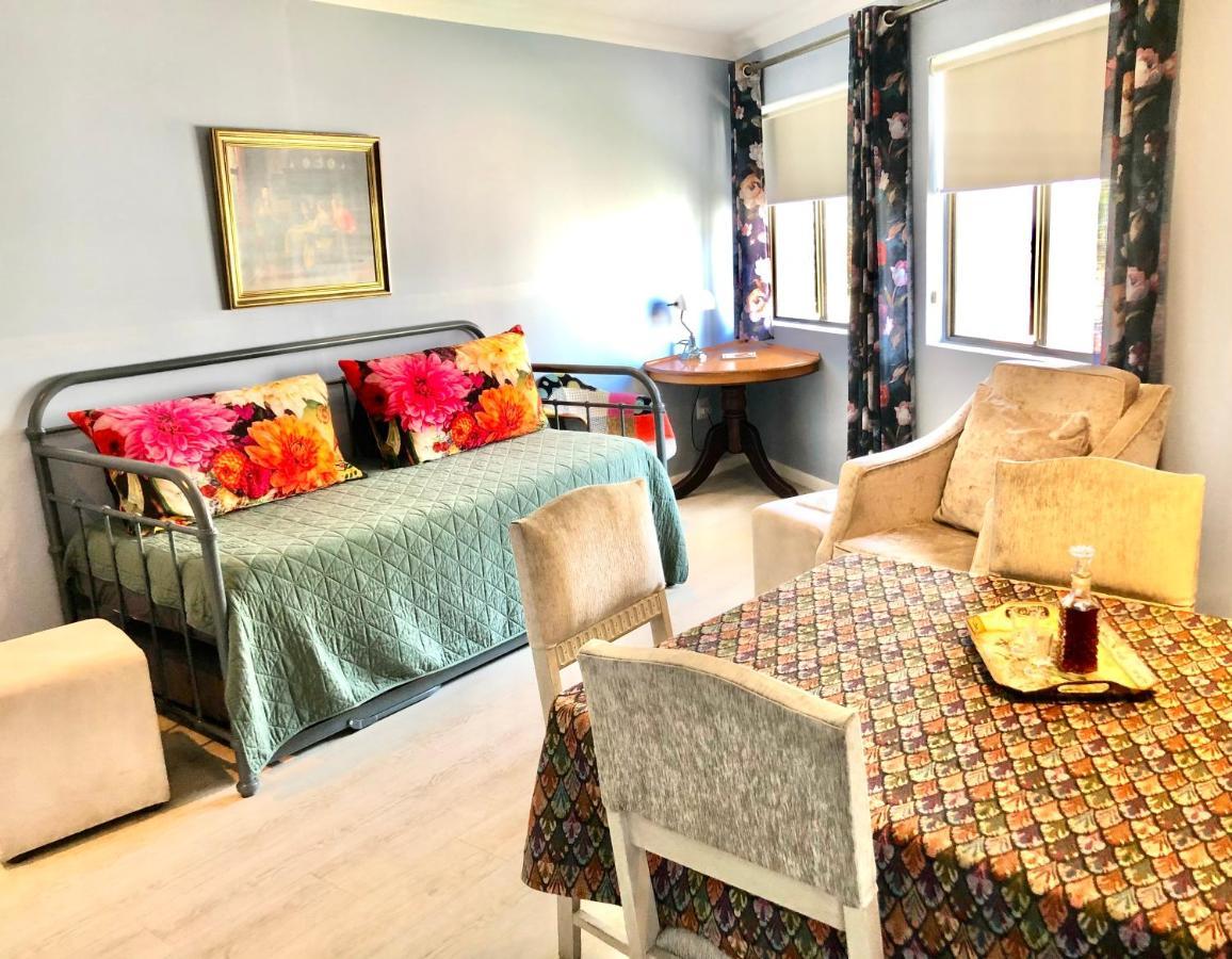 The Ark Guesthouse At Marina Martinique Jeffreys Bay Eksteriør bilde